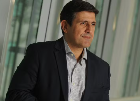 Parrini, do Moinhos de Vento: “Hoje, nosso hospital está cheio, mas se o paciente tiver dificuldade para nos acessar, podemos ofertar plano de saúde no mercado” — Foto: Nilani Goettems/Valor Este trecho é parte de conteúdo que pode ser compartilhado utilizando o link https://valor.globo.com/empresas/noticia/2025/09/03/hospitais-investem-em-convenios-medicos-proprios.ghtml ou as ferramentas oferecidas na página. Textos, fotos, artes e vídeos do Valor estão protegidos pela legislação brasileira sobre direito autoral. Não reproduza o conteúdo do jornal em qualquer meio de comunicação, eletrônico ou impresso, sem autorização do Valor (falecom@valor.com.br). Essas regras têm como objetivo proteger o investimento que o Valor faz na qualidade de seu jornalismo.